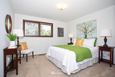 10709 NE 197th St, Bothell, WA 98011 photo 9