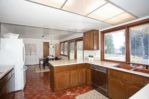 10709 NE 197th St, Bothell, WA 98011 photo 15