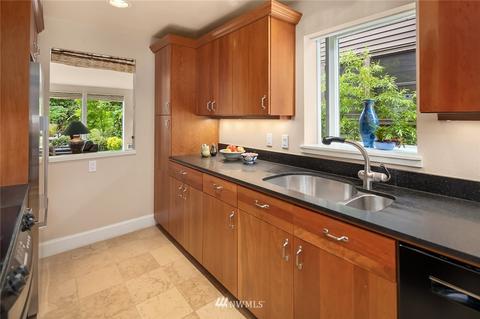 1822 37th Ave E, Seattle, WA 98112 photo 9
