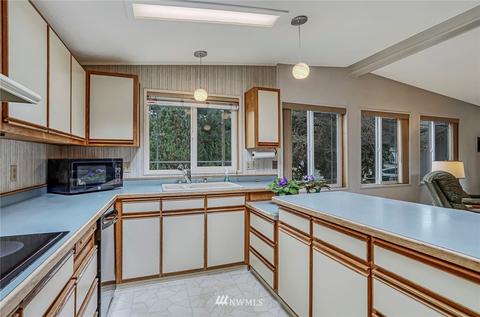930 243rd St SW, Bothell, WA 98021 photo 3