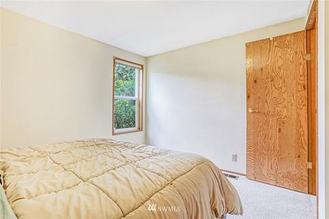 930 243rd St SW, Bothell, WA 98021 photo 27