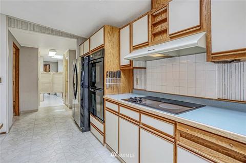 930 243rd St SW, Bothell, WA 98021 photo 4
