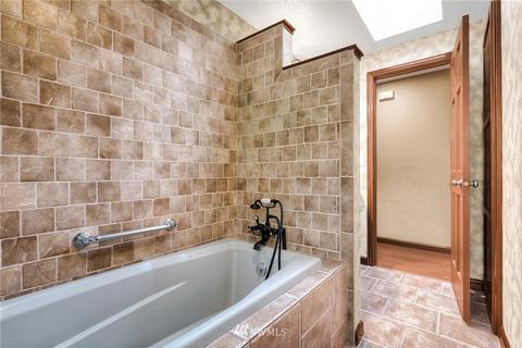 132 171st Pl SE, Bothell, WA 98012 photo 16