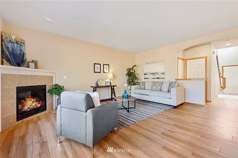 21215 40th Dr SE, Bothell, WA 98021 photo 2