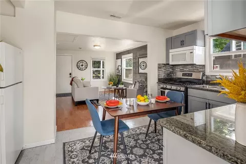 1309 Everett Ave, Everett, WA 98201 photo 9