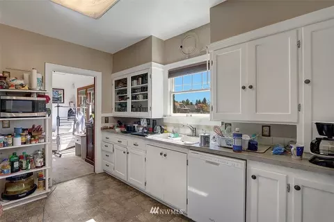 2232 Rainier Ave, Everett, WA 98201 photo 9