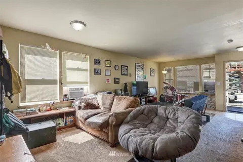 2811 Fulton St, Everett, WA 98201 photo 3