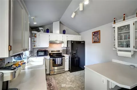 1522 198th St E, Spanaway, WA 98387 photo 6