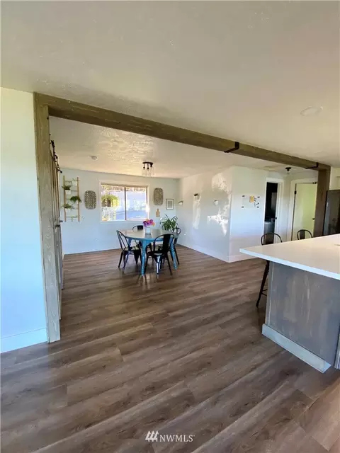 310 E Warren Dr, Union, WA 98592 photo 15