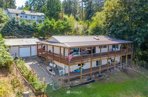310 E Warren Dr, Union, WA 98592 photo 31