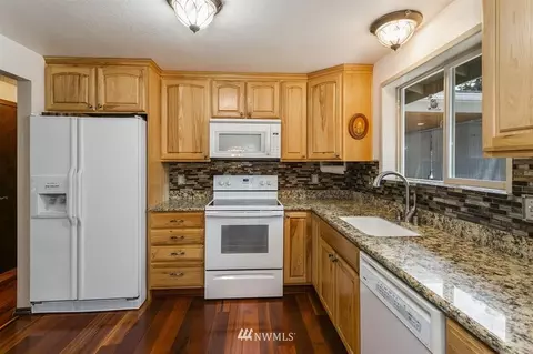 11430 29th Dr SE, Everett, WA 98208 photo 8