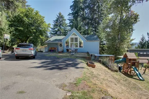 2348 E Castleman St, Longview, WA 98632 photo 2