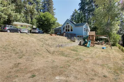 2348 E Castleman St, Longview, WA 98632 photo 3