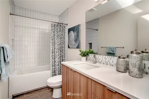 1735 27th Ave, Seattle, WA 98122 photo 13