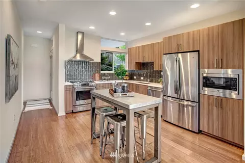 1735 27th Ave, Seattle, WA 98122 photo 6