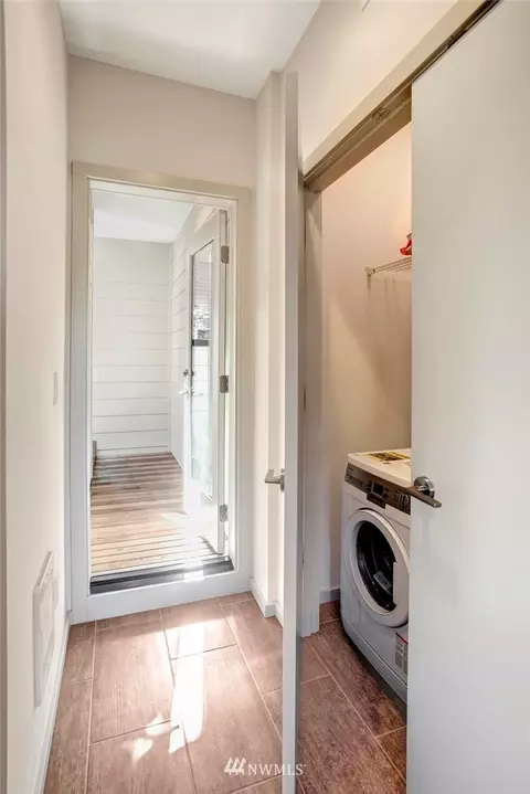 1735 27th Ave, Seattle, WA 98122 photo 19