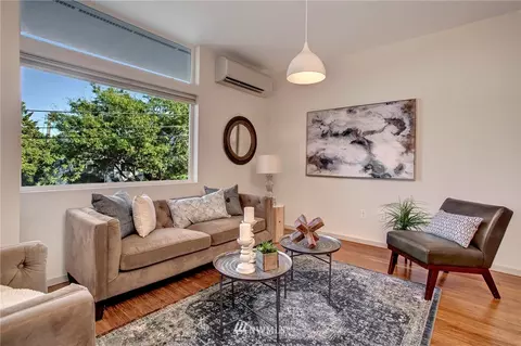 1735 27th Ave, Seattle, WA 98122 photo 10