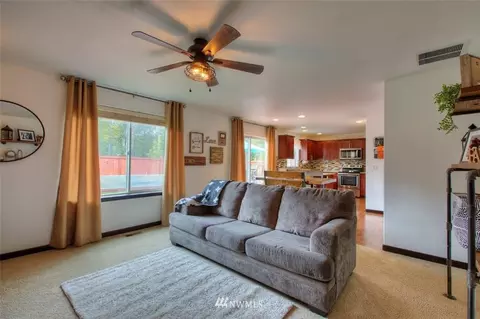 6708 207th Street Ct E, Spanaway, WA 98387 photo 11