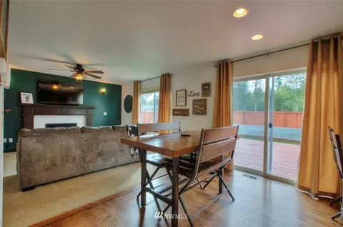 6708 207th Street Ct E, Spanaway, WA 98387 photo 9