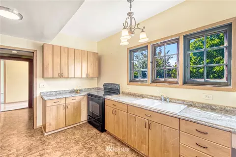 2202 Rucker Ave, Everett, WA 98201 photo 31