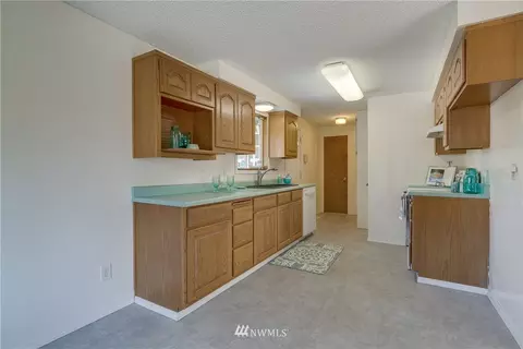 10705 26th Dr SE, Everett, WA 98208 photo 10