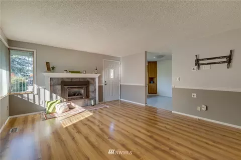 10705 26th Dr SE, Everett, WA 98208 photo 5