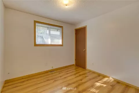 10705 26th Dr SE, Everett, WA 98208 photo 19