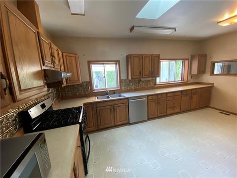 310 Kansas St SW, Orting, WA 98360 photo 13