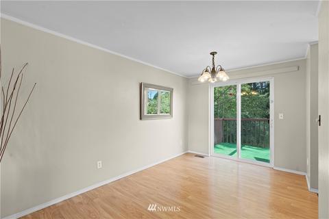 207 N Cabot Rd, Everett, WA 98203 photo 6