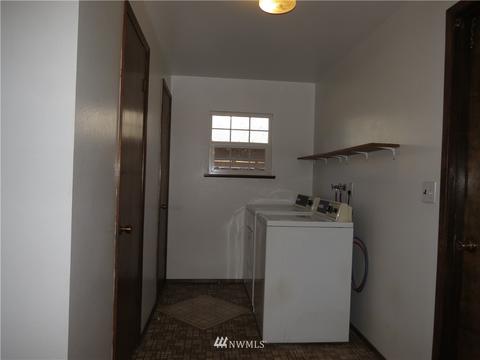 107 173rd St E, Spanaway, WA 98387 photo 6