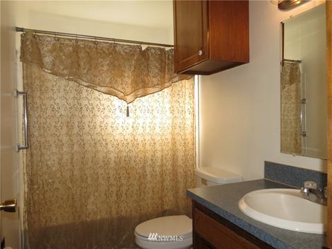 107 173rd St E, Spanaway, WA 98387 photo 16