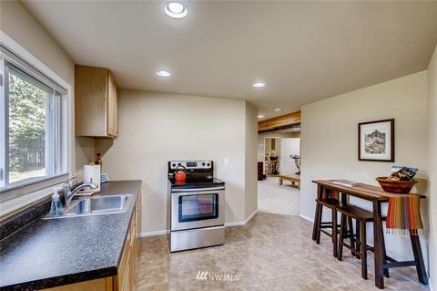 236 E View Ridge Dr, Everett, WA 98203 photo 17
