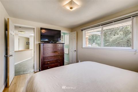 236 E View Ridge Dr, Everett, WA 98203 photo 11