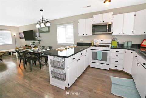 1043 E Broad St, Bremerton, WA 98310 photo 11