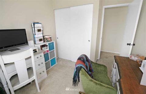 1043 E Broad St, Bremerton, WA 98310 photo 22