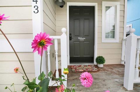 1043 E Broad St, Bremerton, WA 98310 photo 2