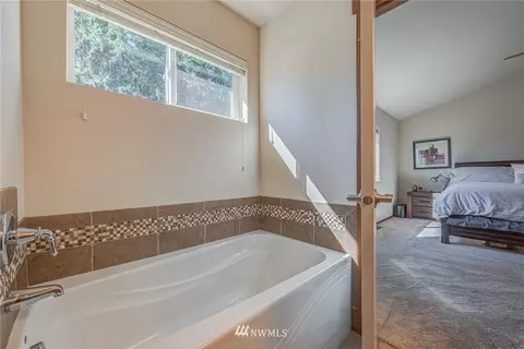 328 171st St SE, Bothell, WA 98012 photo 20