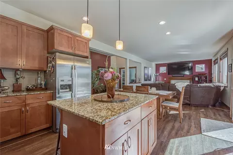 328 171st St SE, Bothell, WA 98012 photo 9