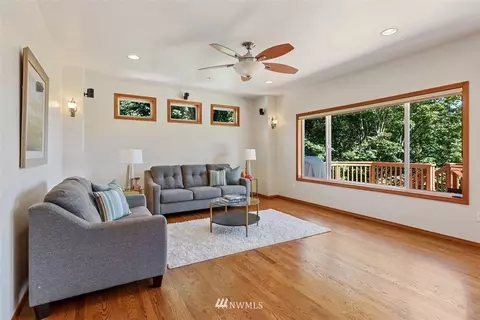 8310 Rim Dr, Everett, WA 98208 photo 8