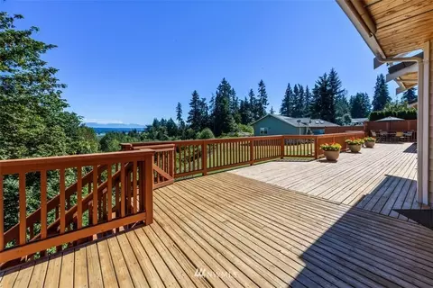 8310 Rim Dr, Everett, WA 98208 photo 18