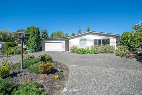 907 240th Pl SW, Bothell, WA 98021 photo 1