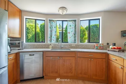907 240th Pl SW, Bothell, WA 98021 photo 5