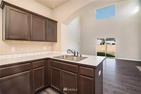 18505 11th Ln E, Spanaway, WA 98387 photo 8