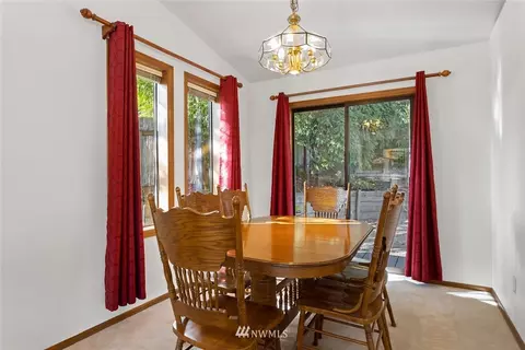 10408 NE 190th St, Bothell, WA 98011 photo 4