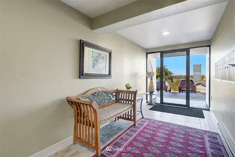 317 Kennebeck Ave S #304, Kent, WA 98030 photo 18