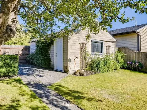1025 Rockefeller Ave, Everett, WA 98201 photo 26