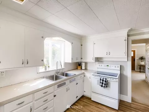 1025 Rockefeller Ave, Everett, WA 98201 photo 11