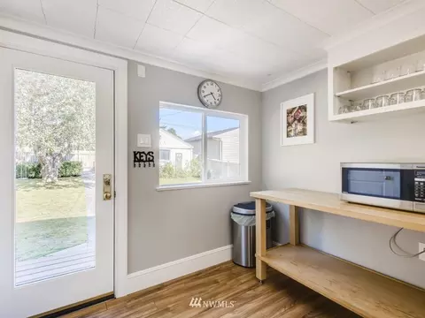 1025 Rockefeller Ave, Everett, WA 98201 photo 12