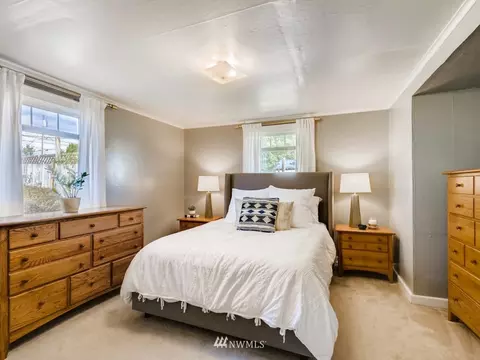 1025 Rockefeller Ave, Everett, WA 98201 photo 14