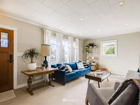 1025 Rockefeller Ave, Everett, WA 98201 photo 5